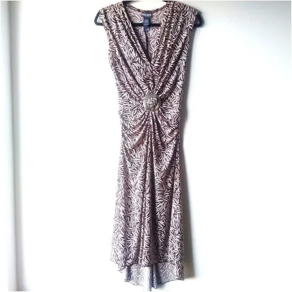 BISOU BISOU RUSCHED VNECK DRESS - BROWN & WHITE - Picture 5 of 5